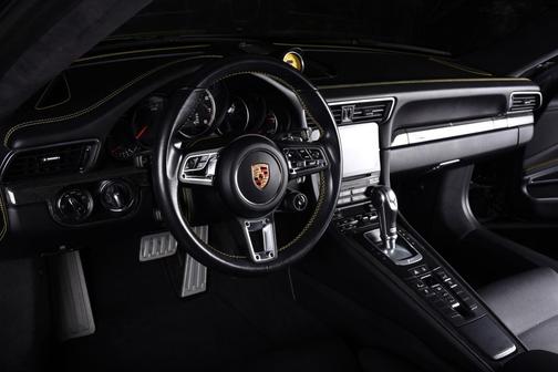 2018 Porsche 911 Turbo S