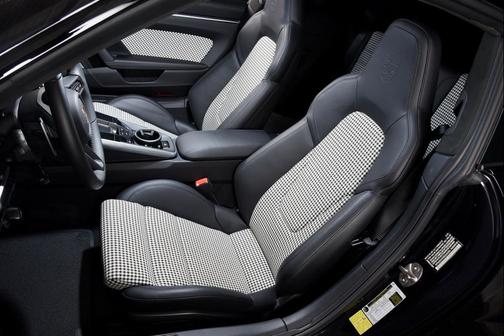 2025 Porsche 911 Turbo S