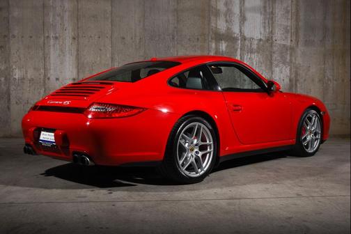 Guards Red 2009 Porsche 911 Carrera 4S