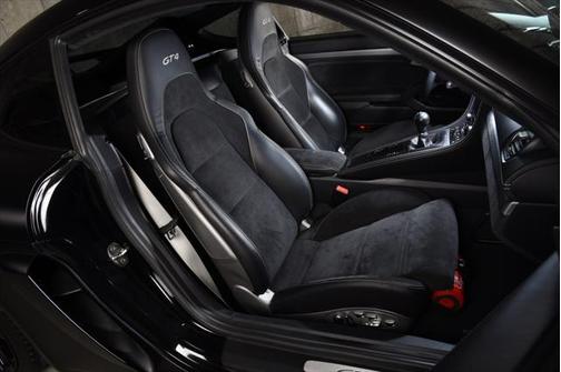2020 Porsche 718 Cayman GT4