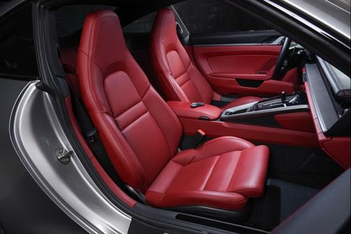 2021 Porsche 911 Carrera S