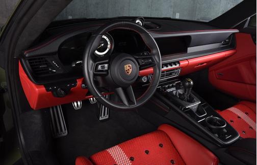 2022 Porsche 911 GT3 w/Touring Package