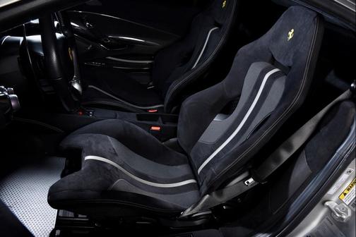 2020 Ferrari 488 Pista Base