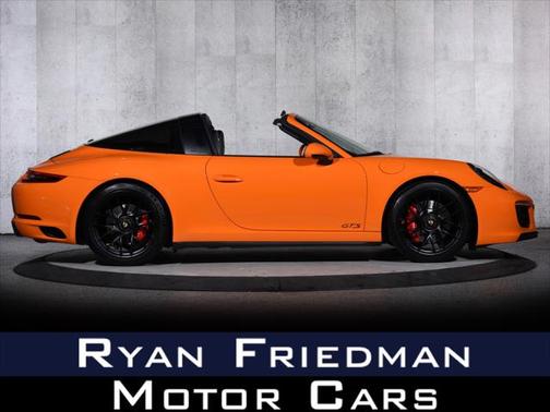 2018 Porsche 911 Targa 4 GTS