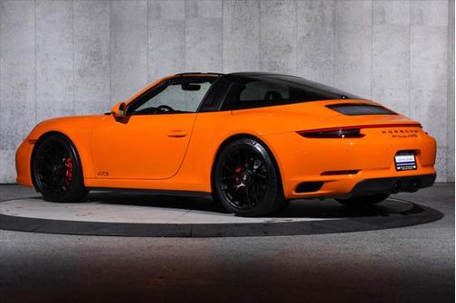 2018 Porsche 911 Targa 4 GTS