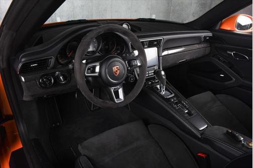 2018 Porsche 911 Targa 4 GTS
