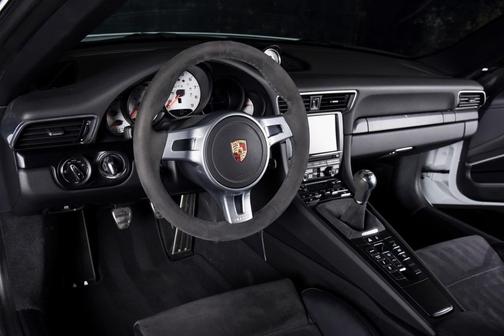 2015 Porsche 911 Carrera GTS