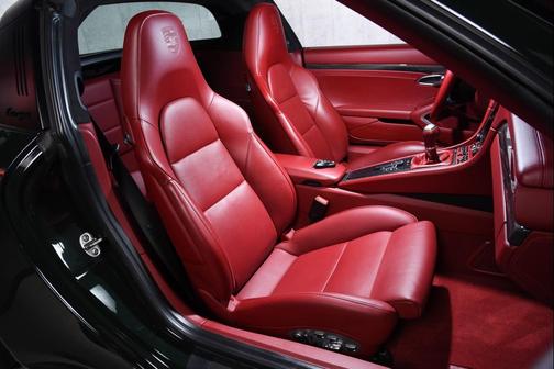 2019 Porsche 911 Targa 4 GTS