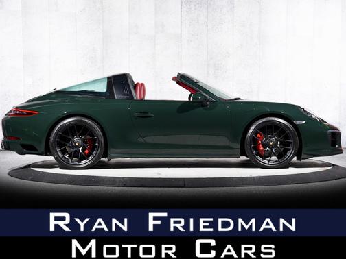 2019 Porsche 911 Targa 4 GTS