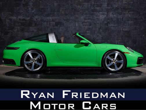 2024 Porsche 911 Targa 4S