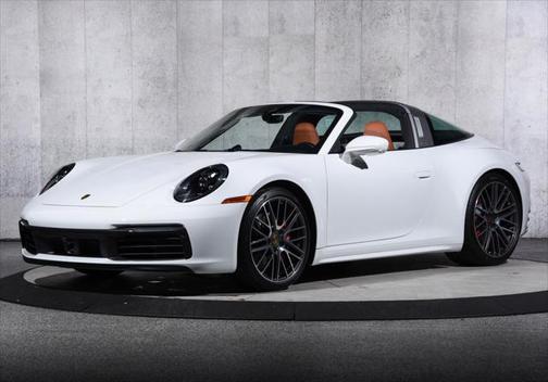 2024 Porsche 911 Targa 4S