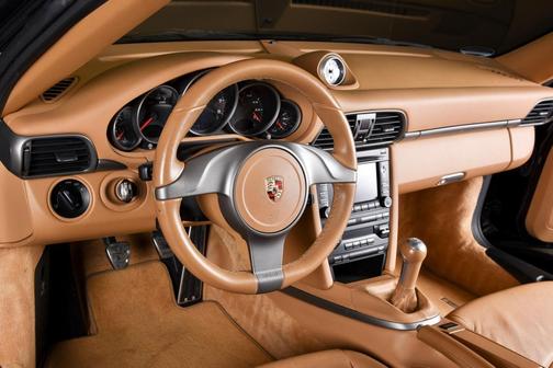 2010 Porsche 911 Carrera