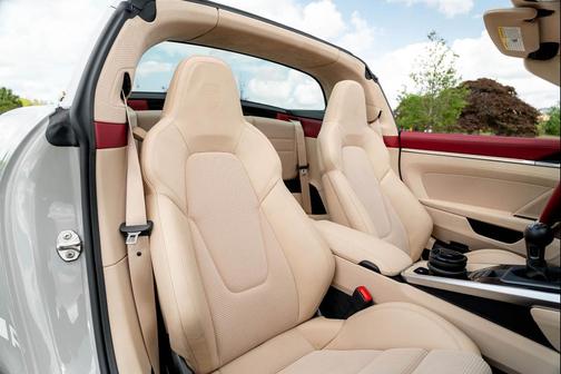 Chalk 2021 Porsche 911 Targa 4S