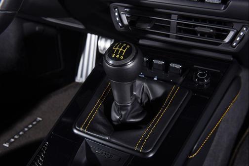 2022 Porsche 911 GT3 w/Touring Package