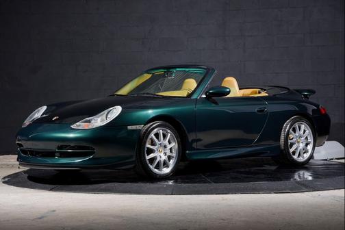 2001 Porsche 911 Carrera 4