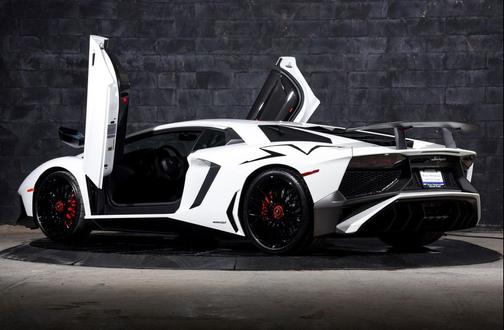 2016 Lamborghini Aventador LP750-4 Superveloce