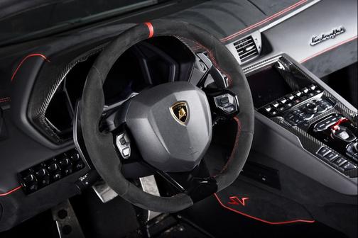 2016 Lamborghini Aventador LP750-4 Superveloce