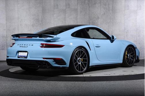 2017 Porsche 911 Turbo S