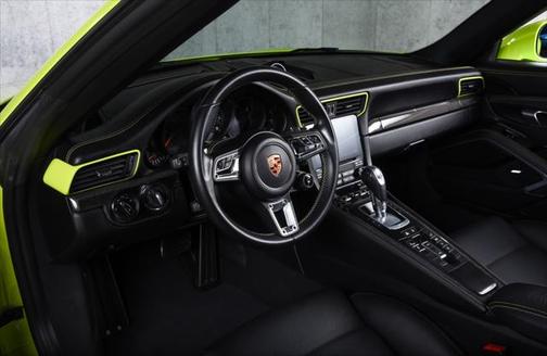 2018 Porsche 911 Targa 4 GTS