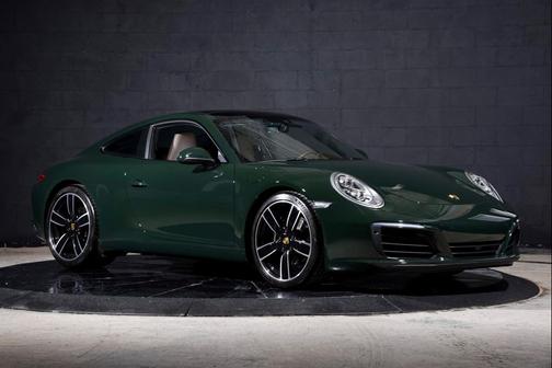 2018 Porsche 911 Carrera