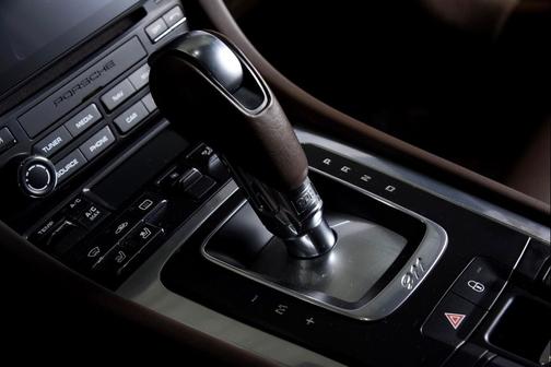 2018 Porsche 911 Carrera