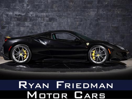 2020 Ferrari 488 Pista Base