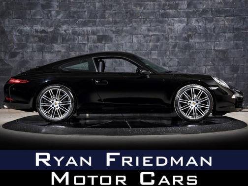 2016 Porsche 911 Black Edition