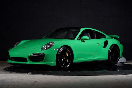 2015 Porsche 911 Turbo S