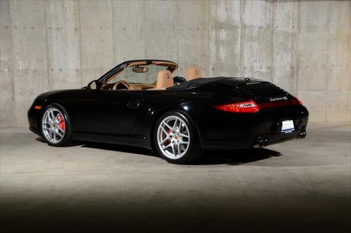 2010 Porsche 911 Carrera 4S Cabriolet