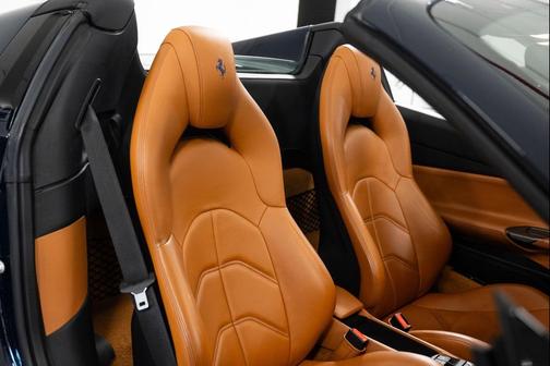 2018 Ferrari 488 Spider Base