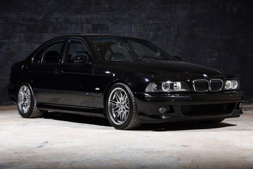 2000 BMW M5 Base