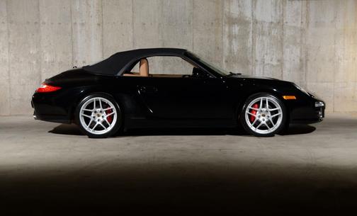 2010 Porsche 911 Carrera 4S Cabriolet