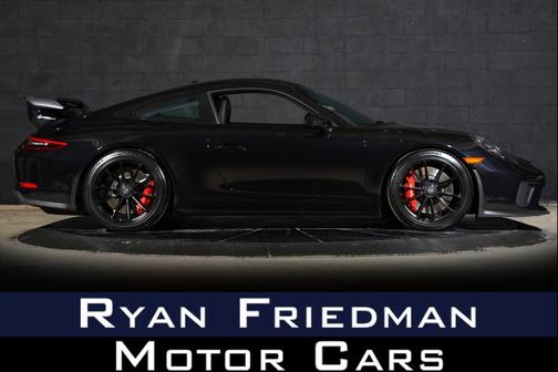 Jet Black Metallic 2019 Porsche 911 GT3