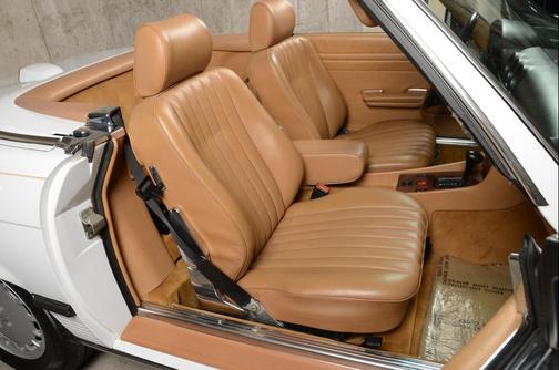 1987 Mercedes-Benz S-Class 560 SL