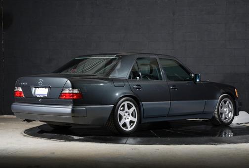 Black Pearl Metallic 1994 Mercedes-Benz E-Class E 500