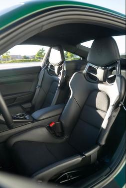 2022 Porsche 911 GT3 w/Touring Package