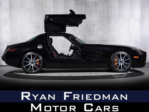 Obsidian Black Metallic 2014 Mercedes-Benz SLS AMG GT