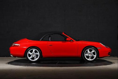 2000 Porsche 911 Carrera 4