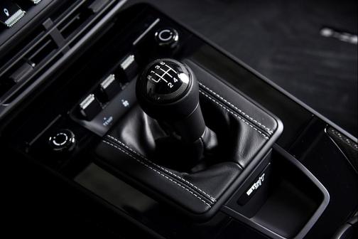 2024 Porsche 911 S/T