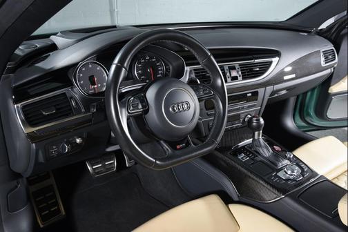 Alpine Green Metallic 2016 Audi RS 7 4.0T Prestige