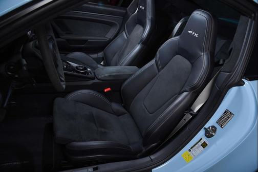 2024 Porsche 911 Carrera GTS