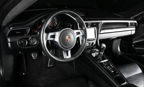 2016 Porsche 911 Black Edition
