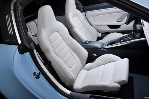 2024 Porsche 911 Targa 4S