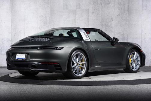 2023 Porsche 911 Targa 4 GTS
