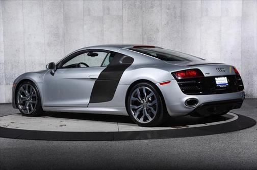 2010 Audi R8 5.2 quattro