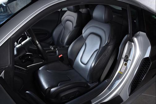 2010 Audi R8 5.2 quattro