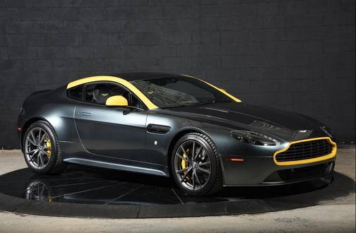 2016 Aston Martin V8 Vantage Base