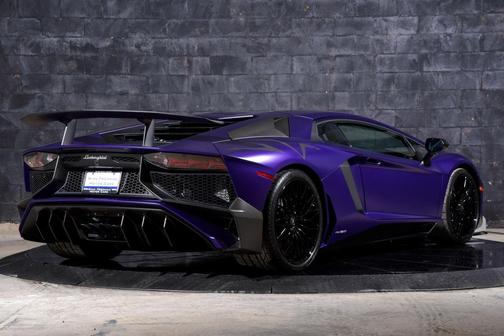 2016 Lamborghini Aventador LP750-4 Superveloce