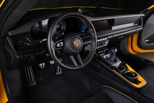 2022 Porsche 911 GT3 w/Touring Package