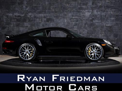 2016 Porsche 911 Turbo S